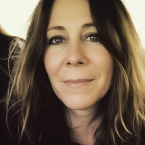 Erika Wennerstrom (Heartless Bastards) + Johnette Napolitano (Concrete Blonde) = Erikette Tanner Napolistrom