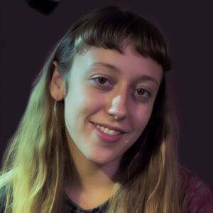 Lily Wolter (Penelope Isles) + Summer Krinsky (Summer Like the Season) = Tommie Sully Sky Wrinkler